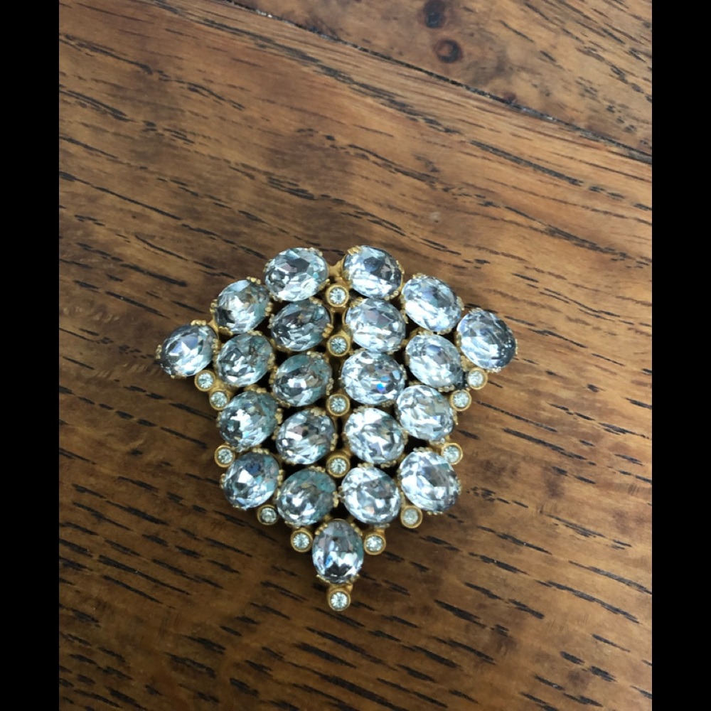 Vintage fur clip